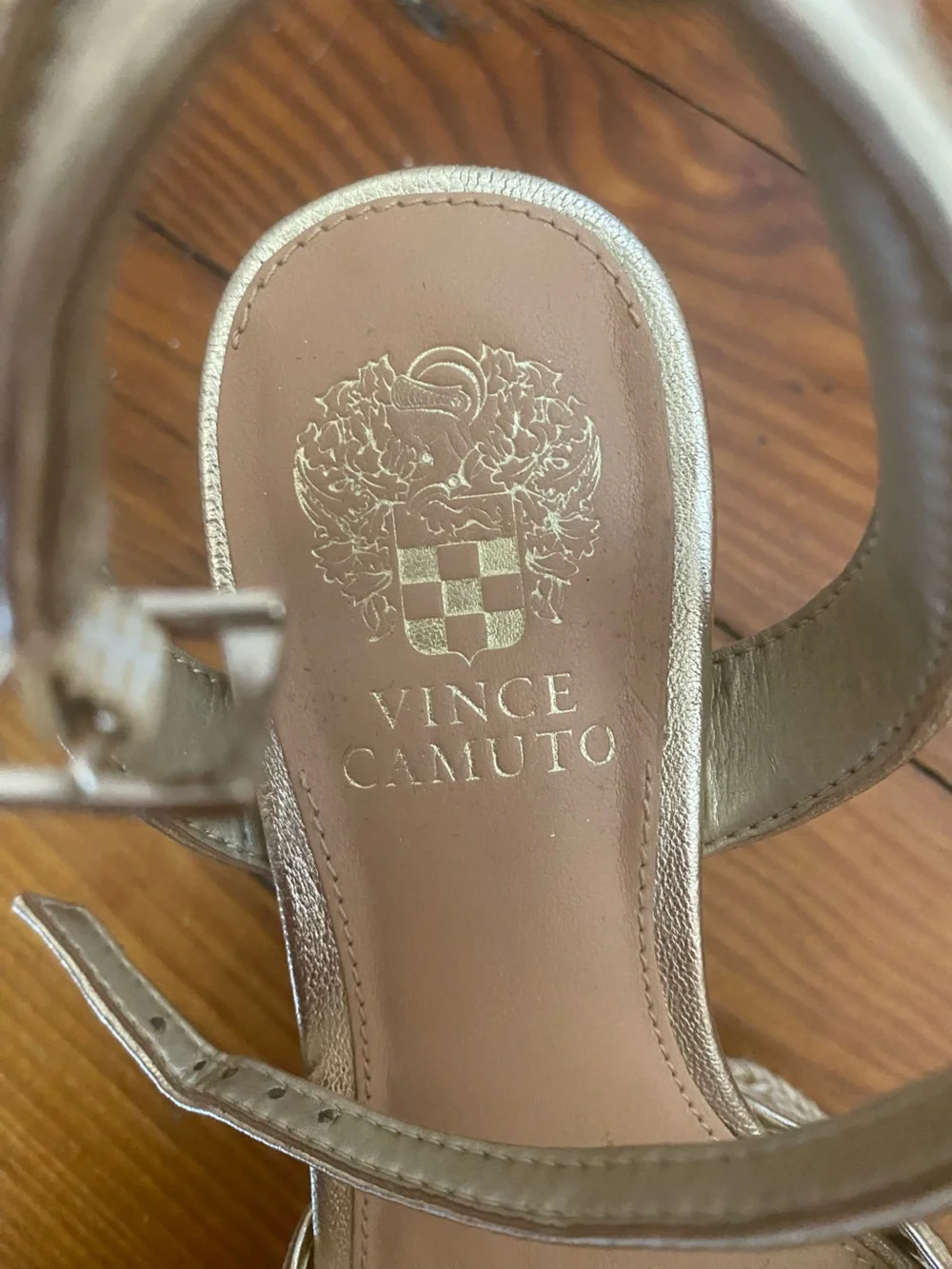 Vince Camuto Metallic Gold Espadrille Wedge Sandals size 6